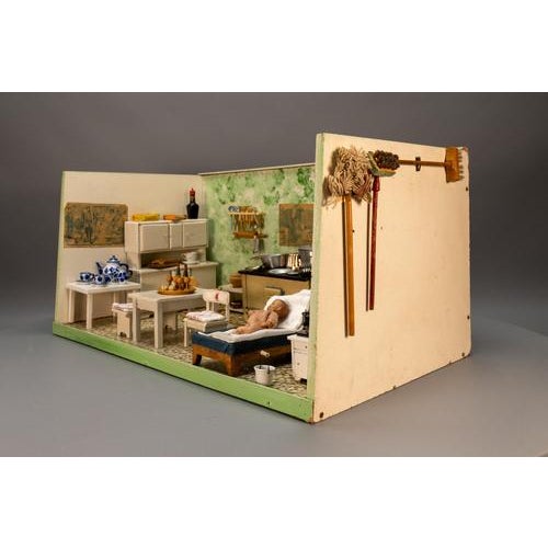Vintage German Miniature Dollhouse Kitchen Interior with Accessories, 1930s For Sale - Image 18 of 18