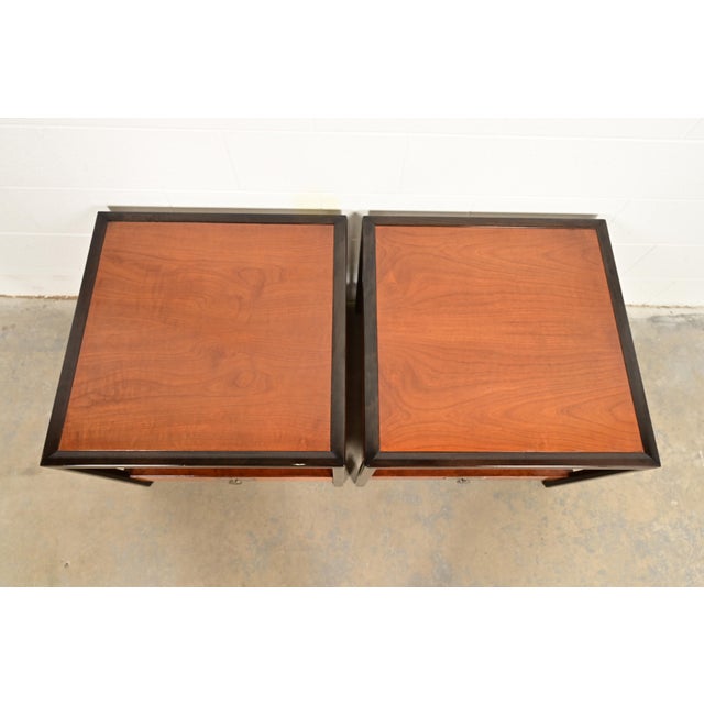 Michael Taylor for Baker Furniture Mid-Century Hollywood Regency Cherry Wood Nightstands or End Tables, Pair For Sale - Image 12 of 14