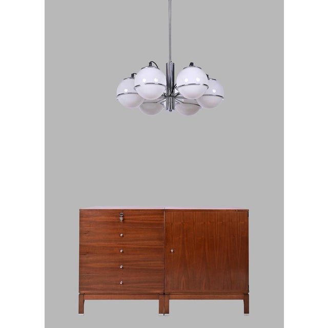 Mid-Century Italian Chrome and Opaline Glass Chandelier by Targetti Sankey, 1970s For Sale - Image 17 of 18