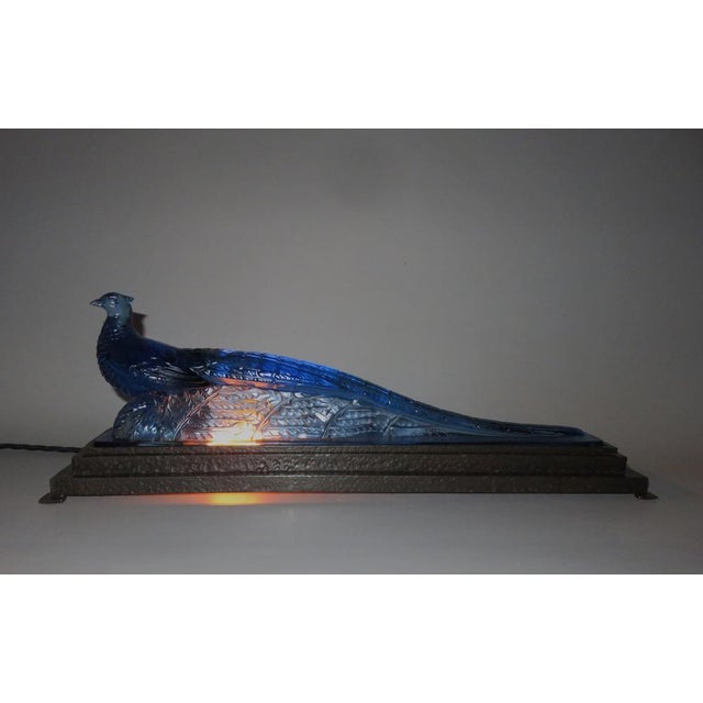 Art Deco Table Lamp in Blue Glass from Verlys France, 1920s For Sale - Image 3 of 18