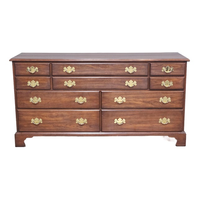 1990s Henkel Harris Cherry Dresser Chest of Drawers #24 Stain Dovetail Construction For Sale