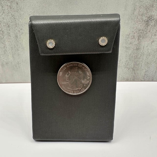 Mother of Pearl & Diamond Studs in 14kt Yellow Gold - 0.10ctw Gh Si, 5.2mm, A Pair For Sale - Image 4 of 5