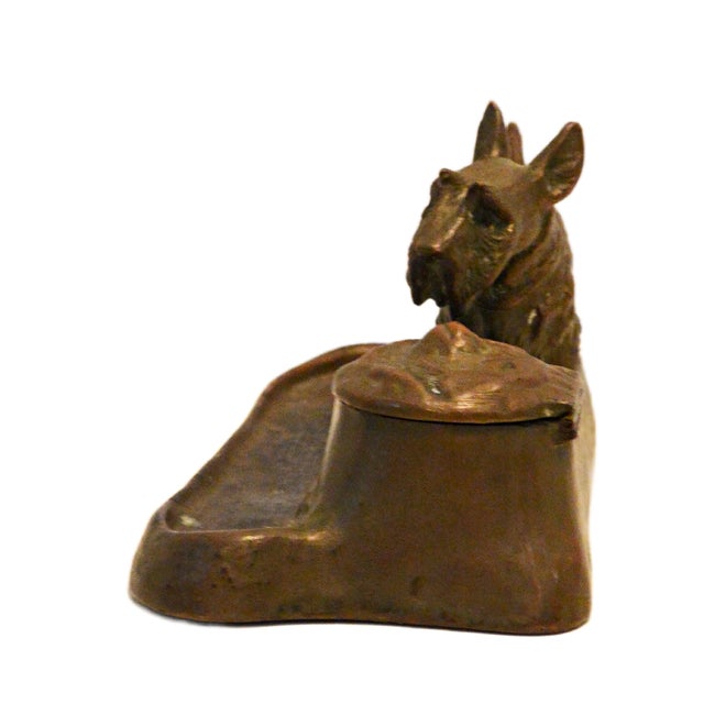 Figurative Antique Jennings Brothers Cast Bronze Scottish Terrier Inkwell & Pen Tray For Sale - Image 3 of 9