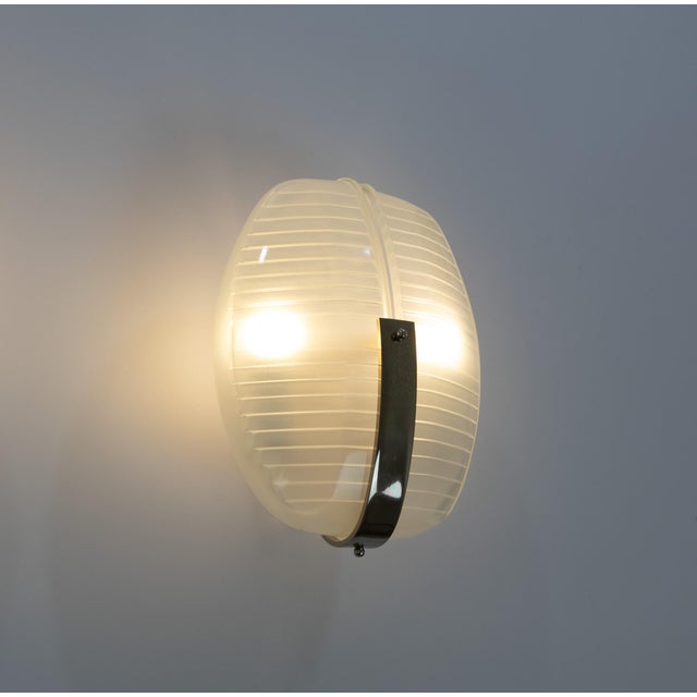 Lambda Wall Lamp in Metal and Glass by Vico Magistretti for Artemide, 1960s For Sale - Image 6 of 6