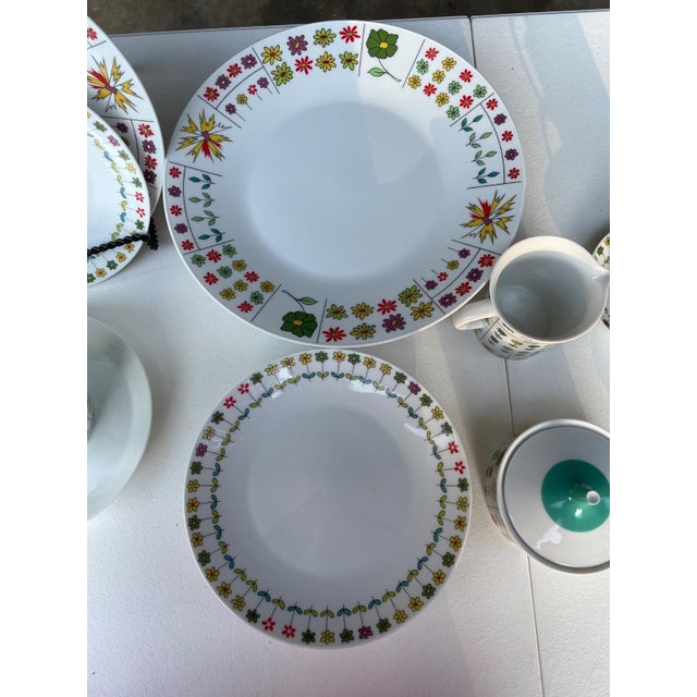 A complete and exceptional service for eight in the iconic Piemonte pattern, designed by Emilio Pucci for Rosenthal...