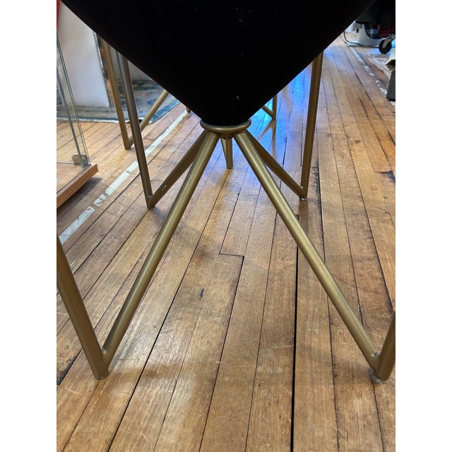 Minson Midcentury Modern Round Table and 4 Chairs For Sale - Image 9 of 13