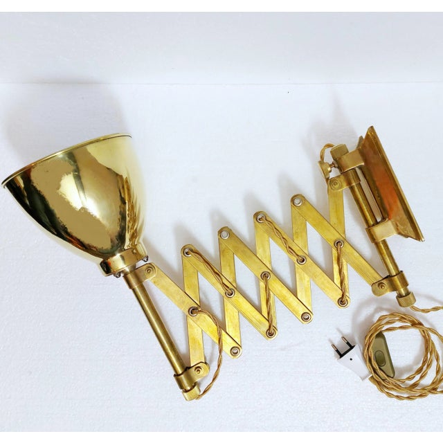 Vintage Industrial Brass Scissor Wall Lamp with Textile Cable, 1960s For Sale - Image 4 of 11