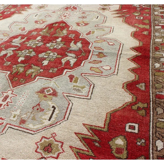 1930s Layered Medallion Vintage Turkish Area Rug Oushak With Geometric Motifs For Sale - Image 5 of 8