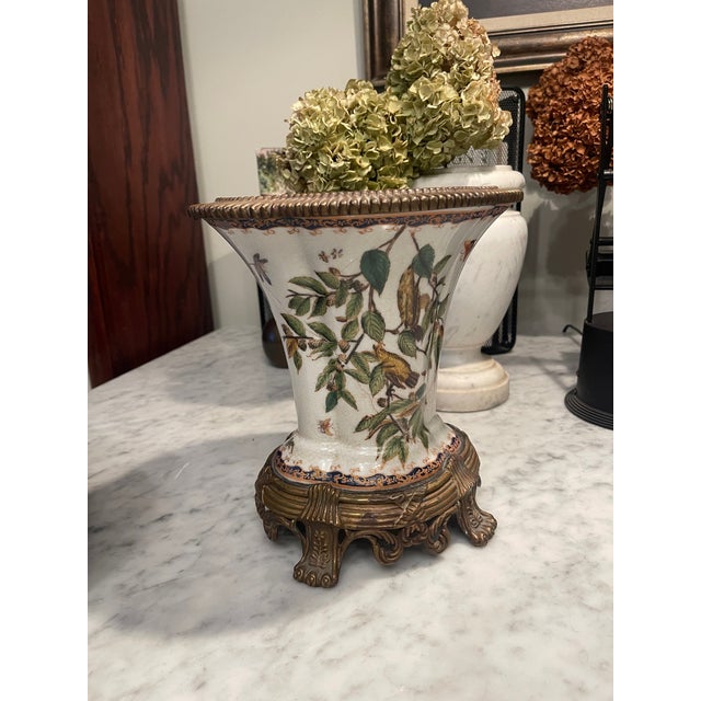 Wong Lee 1895 Chinese Fine Porcelain Vase With Bronze Ormolu Base For Sale - Image 4 of 8