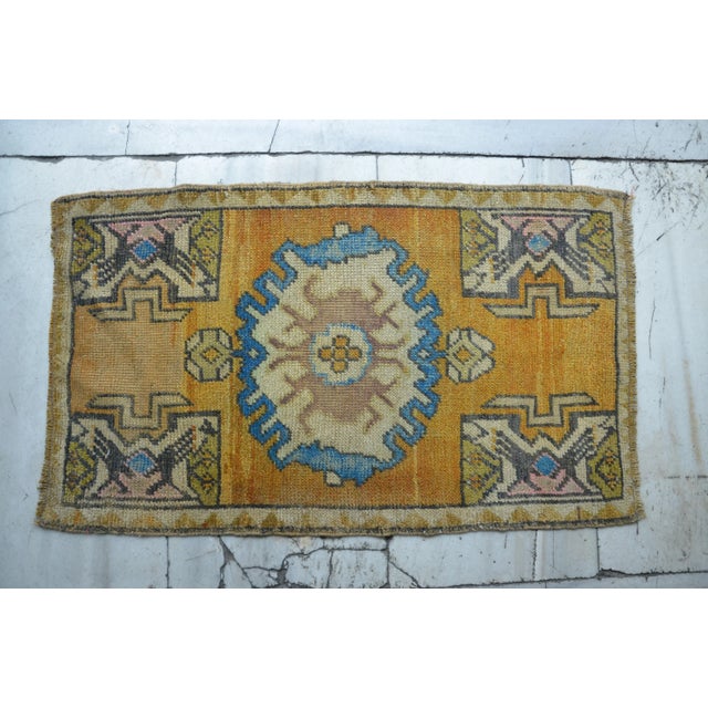 Vintage Turkish Oushak Area Rug - 1′10″ × 3′2″ For Sale - Image 6 of 6
