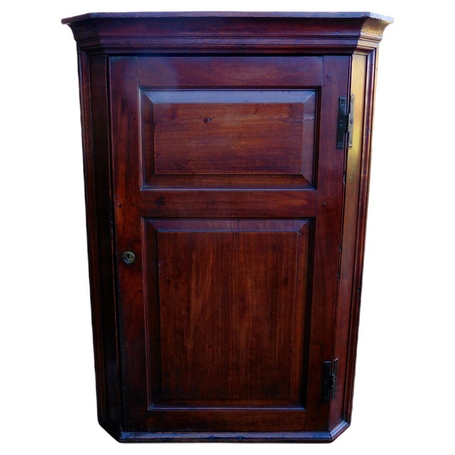 18th Century English Cherry Wood Corner Cupboard, 1780s For Sale