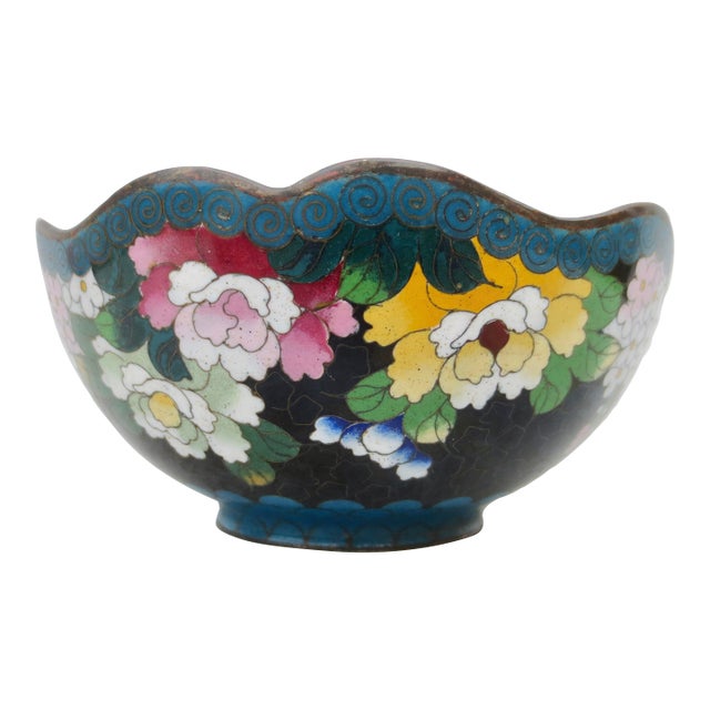 Chinese Enamel Flower Bowl Circa 20th For Sale