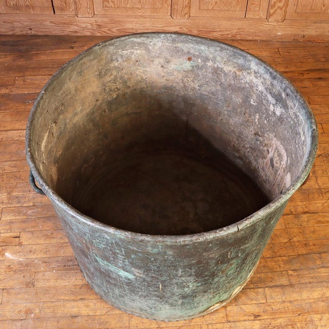 1910s Large French Copper Pot With Handles and a Verdigris Patina, C. 1910 For Sale - Image 5 of 7