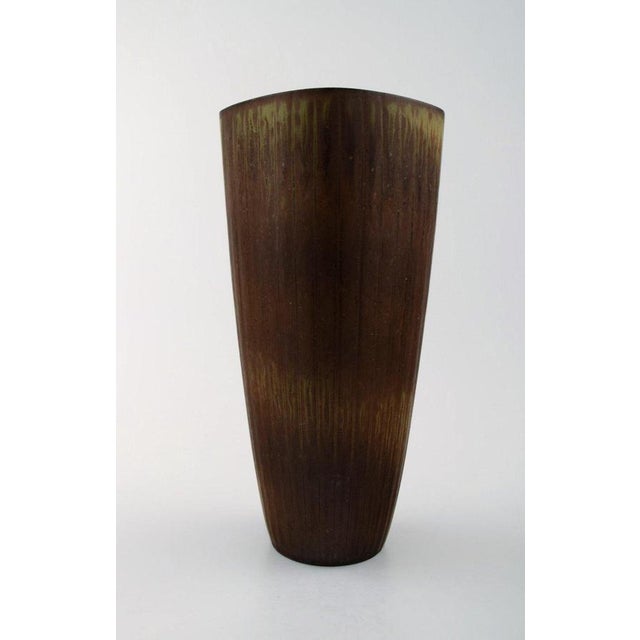 Gunnar Nylund, Rörstrand vase in ceramics. Beautiful glaze. In perfect condition. 2nd. factory quality. 22 cm. high. 10...