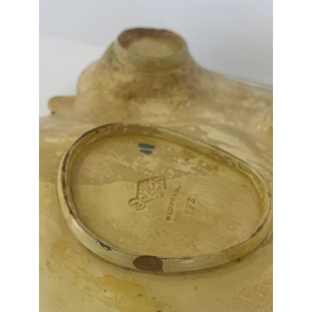 Mid-19th Century Wedgwood Strawberry Server, Hand-Painted Ceramic For Sale - Image 14 of 15