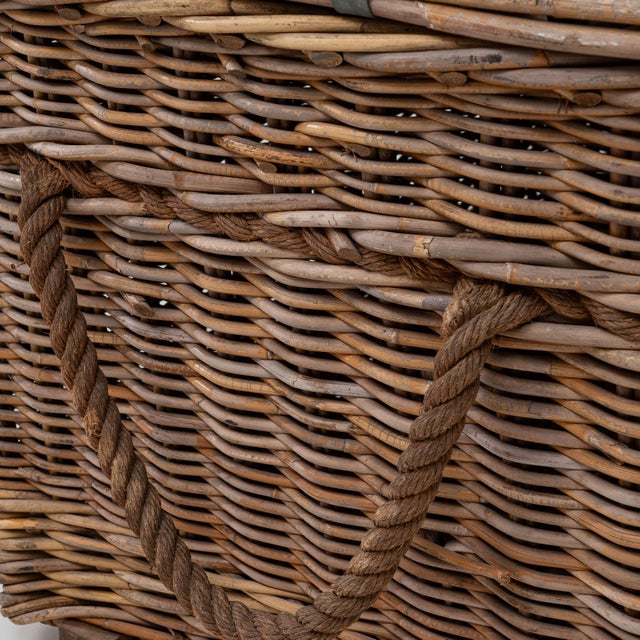 Mid 20th Century French Wicker Trunk For Sale - Image 13 of 18