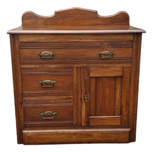 Early American Style Side Chest of Drawer / Washstand on Wheels, Circa 1910s