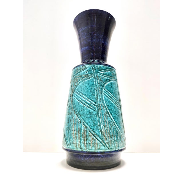 Postmodern Blue and Teal Ceramic Vase in the style of Bitossi, 1960s For Sale - Image 14 of 14