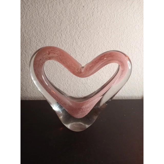 1980s Pink Art Glass Heart Shaped Sculpture For Sale - Image 5 of 7