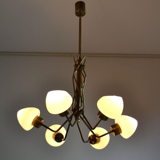 Opaline and Brass Italian Chandelier in the style of Stilnovo, 1950s For Sale - Image 10 of 14