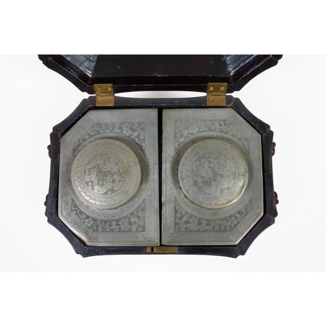 Antique 19th Century Chinese Export Black Lacquer Tea Caddy For Sale In Boston - Image 6 of 13
