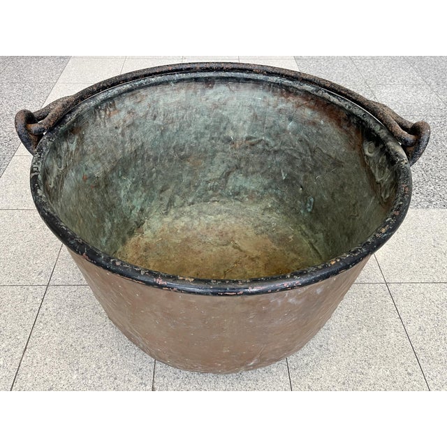 19th Century Large French Country Copper Cauldron For Sale In New York - Image 6 of 13