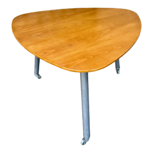 Mid Century Modern Table in the Arne Jacobsen Egg Table Style. Circa 1970s