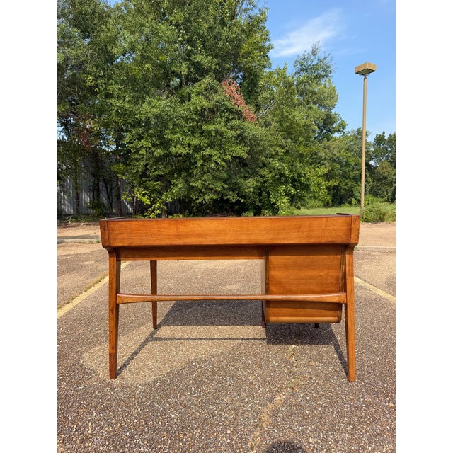John Van Koert 1950s Drexel Profile Executive Desk by John Van Koert For Sale - Image 4 of 12