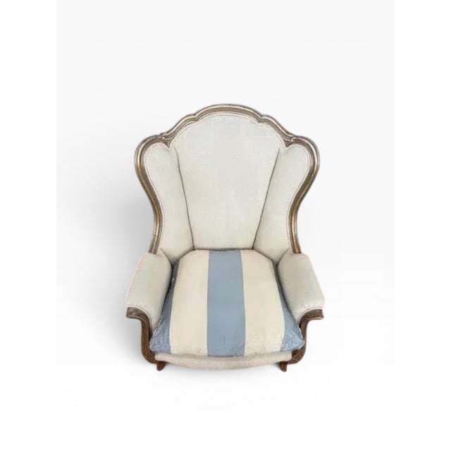 Pair of Early 20th Century Louis XV–Style Wingback Bergère Chairs With Gilt Frames For Sale - Image 4 of 17