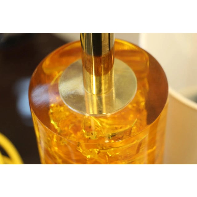 Metal Yellow & Orange Fractal Resin Lamp with Brass Base, 1970s For Sale - Image 7 of 10