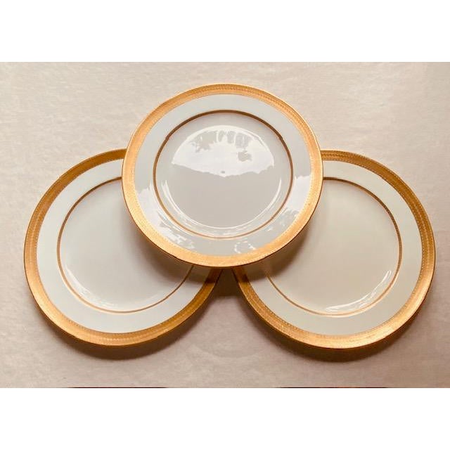 Gold Minton for Tiffany & Co. Bone China Dinner Plates, Raised Gold Gadroon Border, Set of 3 | C. 1904 For Sale - Image 8 of 18