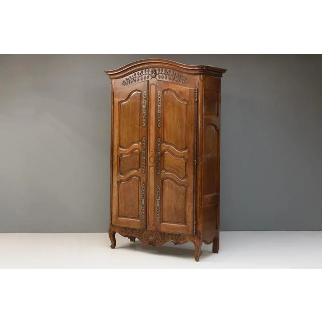 Wood Brown Walnut Wardrobe, 1880s For Sale - Image 7 of 7