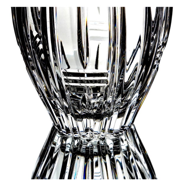 Late 20th Century Fifth Avenue Accents Crystal Cut Glass Vase For Sale - Image 5 of 11