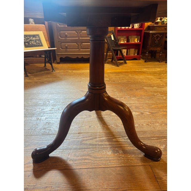 Wood Late 20th Century Henkel Harris Georgian-Style Solid Cherry Wood Double Pedestal Extension Dining Table. For Sale - Image 7 of 12
