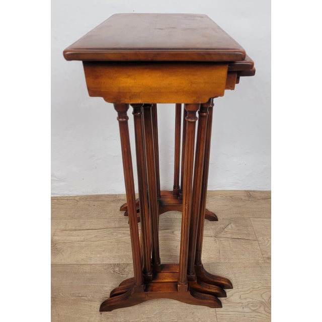 Victorian Nesting Tables in Mahogany, 1880, Set of 3 For Sale - Image 13 of 18