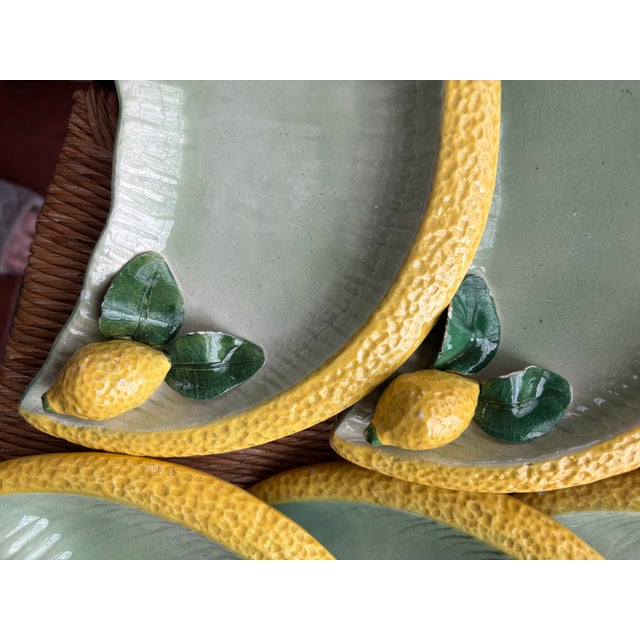 1970s Walter Hatches Inc Italian Majolica Lemon Figural Bowl and Eleven (11) Plates Vintage Decor For Sale - Image 12 of 12