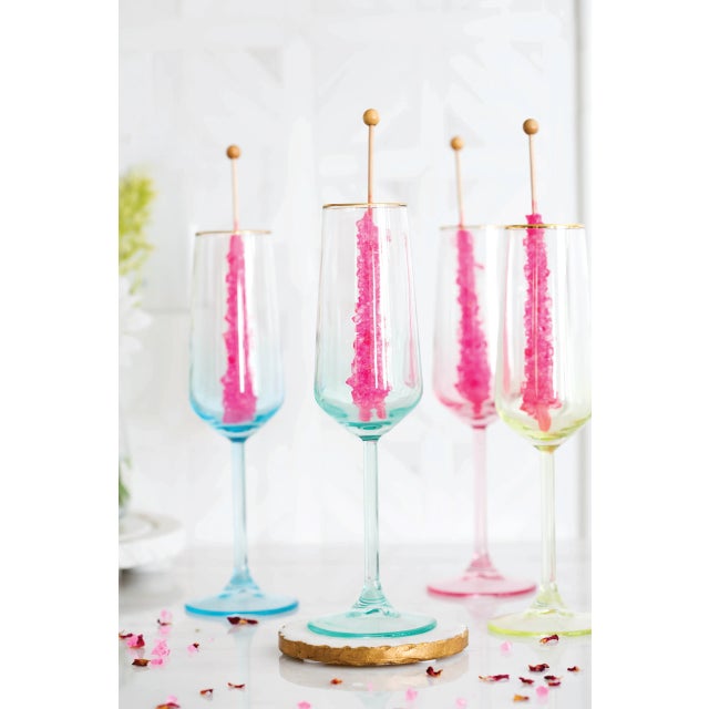 Add sparkle to any setting with a gilded gold rim and varied colored glass that refracts light on the Rainbow Assorted...