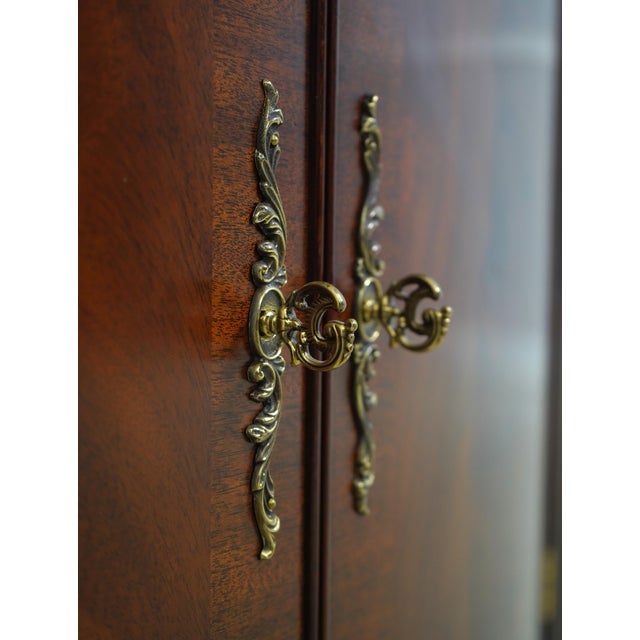 Henkel Harris Mahogany Bow Front Server For Sale - Image 11 of 18