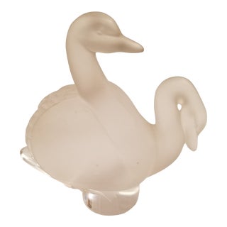Mid 20th Century Lalique France Frosted Swans Paperweight For Sale