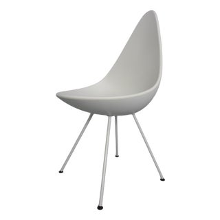 3110 Drop Chair by Arne Jacobsen for Fritz Hansen, 2018 For Sale