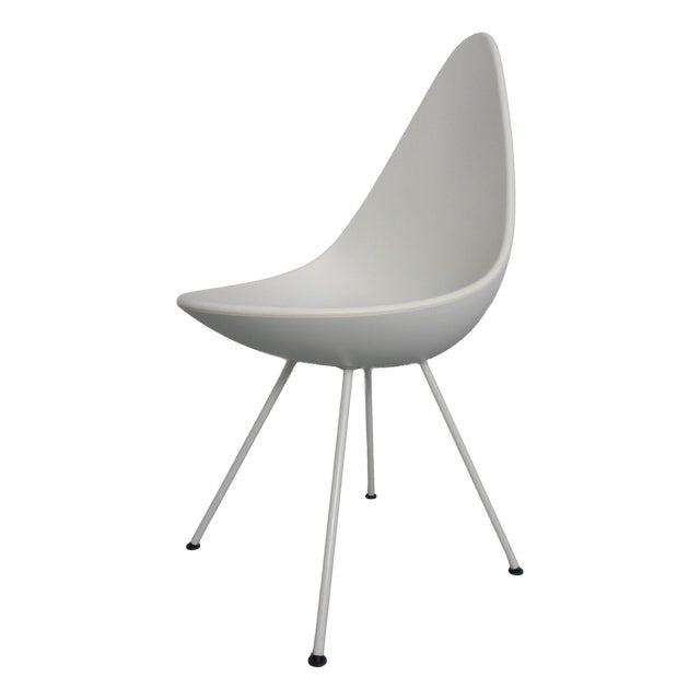 3110 Drop Chair by Arne Jacobsen for Fritz Hansen, 2018 For Sale