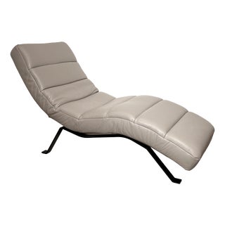 Modern Chaise Lounge in Leather For Sale
