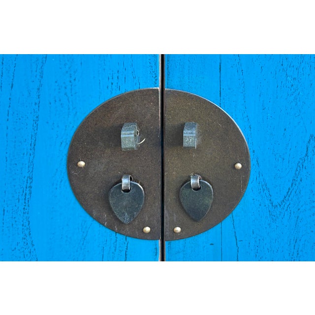 Cerulean 1990s Oriental Distressed Cerulean Blue Medallion Hardware End Table Nightstand For Sale - Image 8 of 10