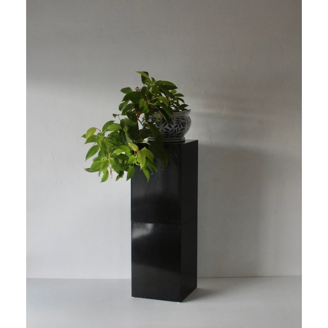 Paper 1970s Modern Black Mica Pedestal Column Plant Stand Vintage For Sale - Image 7 of 11