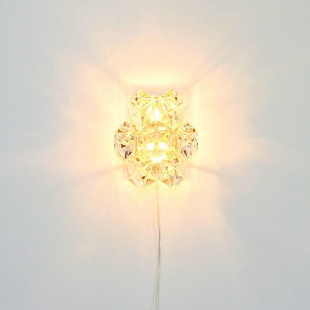 Mid-Century Modern Faceted Crystal and Polished Brass Wall Lights from Kinkeldey, Germany, 1970s, Set of 2 For Sale - Image 3 of 8