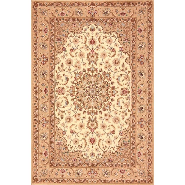 Middle Eastern Rug in Wool For Sale - Image 11 of 11