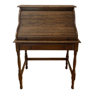 Mid 20th Century Vintage Bradford Oak American Colonial Roll Top Desk For Sale