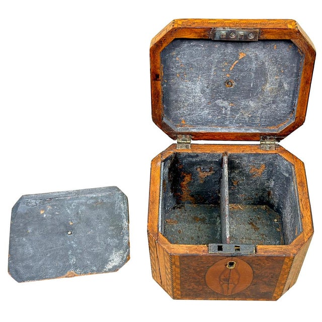 Georgian Octagonal Yew Wood Tea Caddy, 1780s For Sale - Image 12 of 14