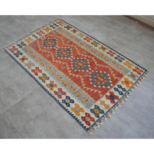 Dimensions: 44" x 70" / 3 ft 8 in x 5 ft 10 in Material : Wool on wool Condition: Used in very good condition. Newly...