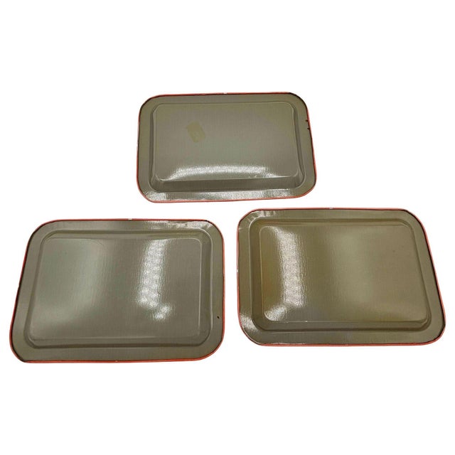 1950s Mid-Century Black & Pink Flamingo Enameled Tin Tray, Set of 3 For Sale - Image 4 of 4